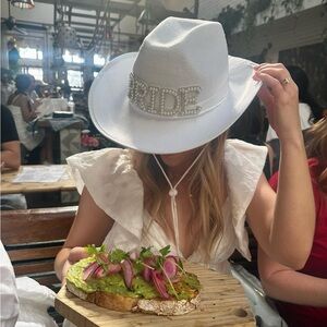 Show Me Your Mumu Bride Cowgirl Hat